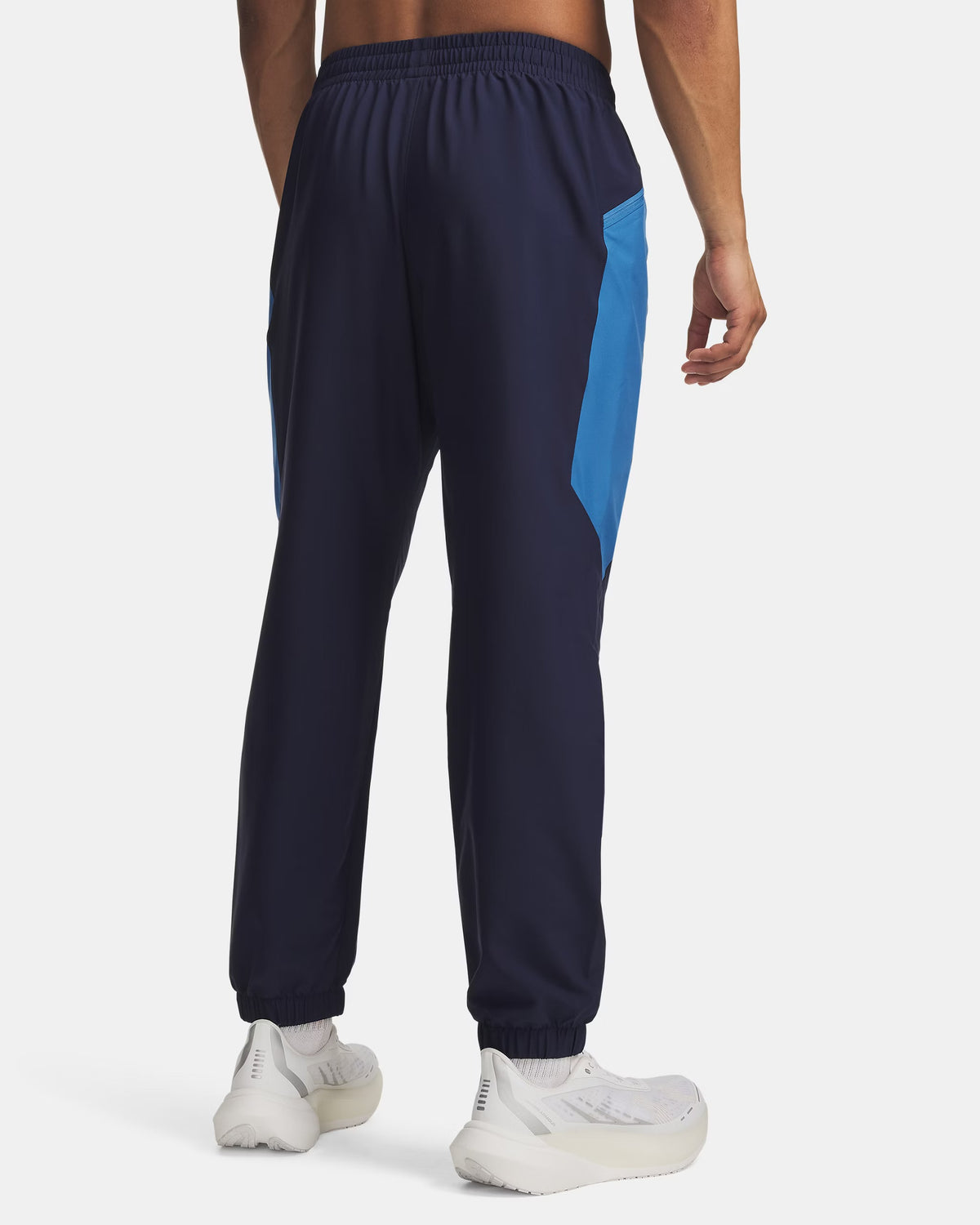 Pantalon Under Armour bleu marine et bleu clair vue arrière