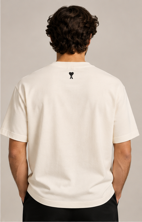 T-shirt AMI Paris 220 € - vue arrière portée