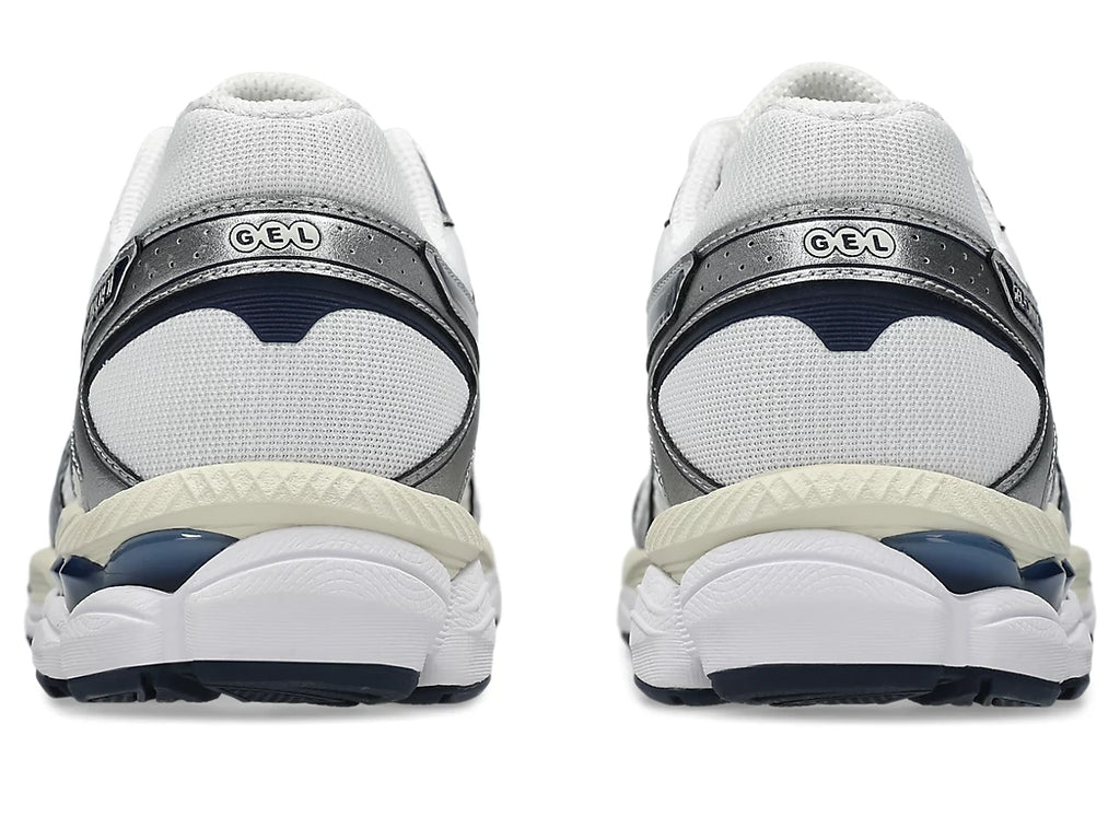 ASICS GEL-CUMULUS 16 vue arrière
