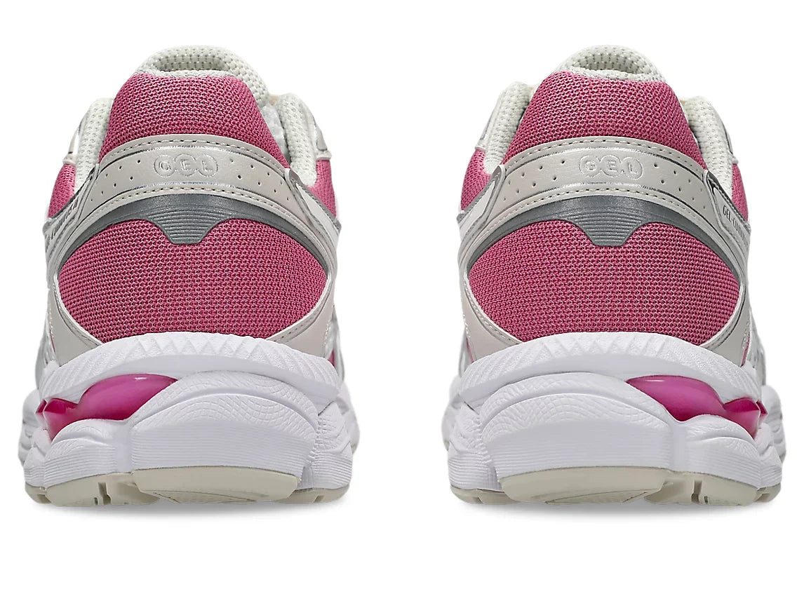 ASICS GEL-CUMULUS 16 blanc et rose, profil droit
