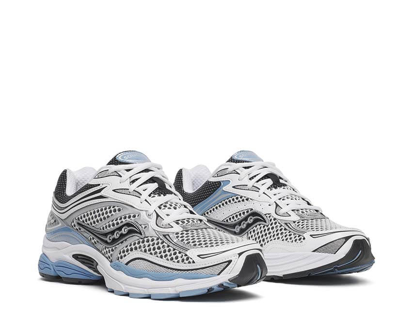 Saucony ProGrid Omni 9 Blissful - vue de trois quarts