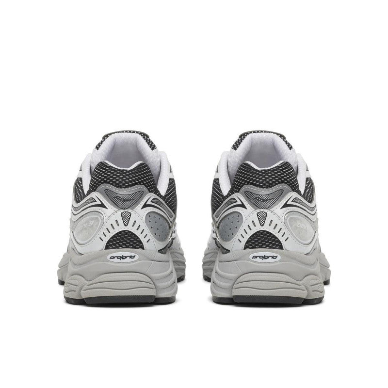 Saucony ProGrid Omni 9 OG - vue arrière